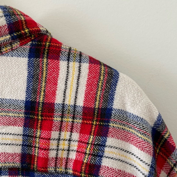 Levi’s Button-Up Plaid Shirt - Picture 2 of 4